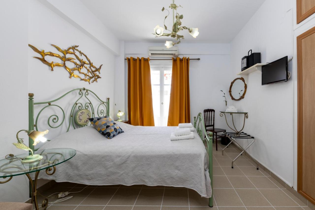 Pension Moschoula Platis Gialos  Bagian luar foto